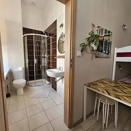 Hostel Deja Vu