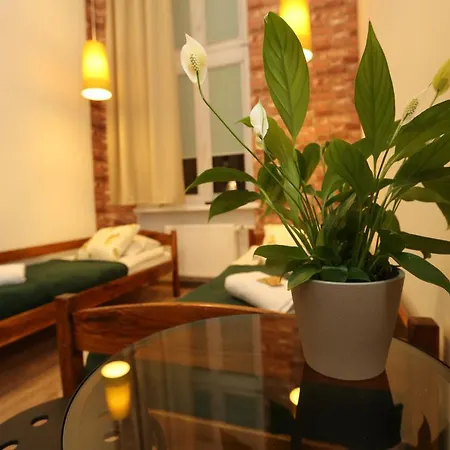 Deja Vu Hostel Varşova
