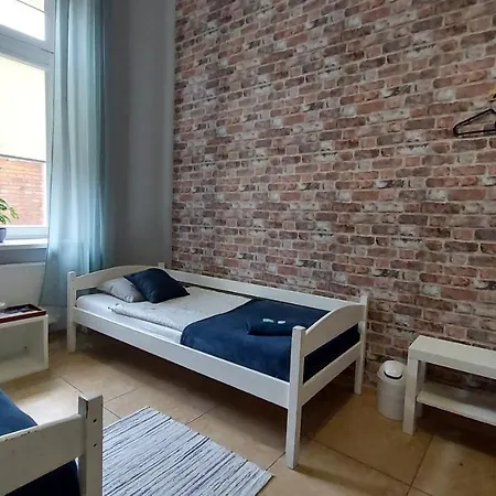 Deja Vu Hostel