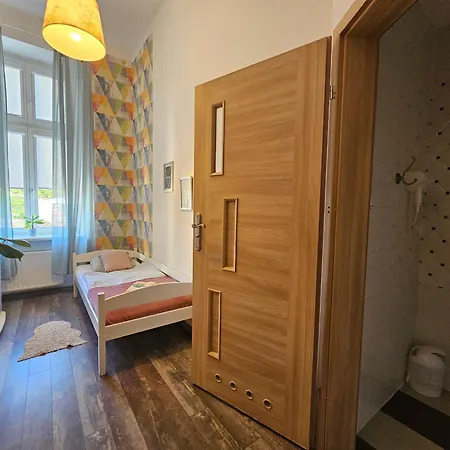Hostel Deja Vu