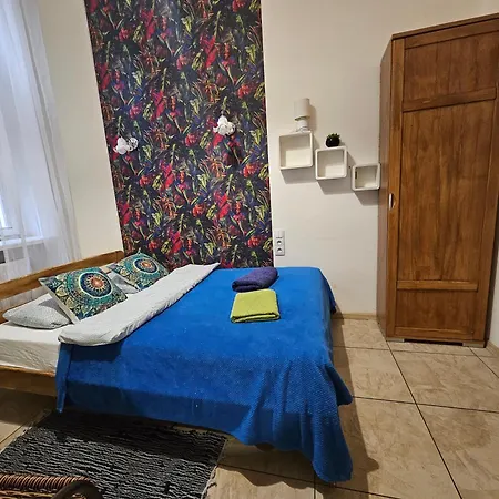 Deja Vu Hostel