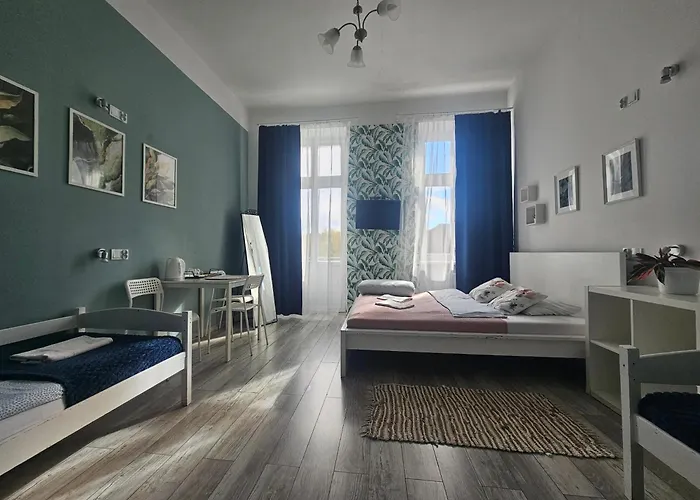 Хостел Deja Vu *